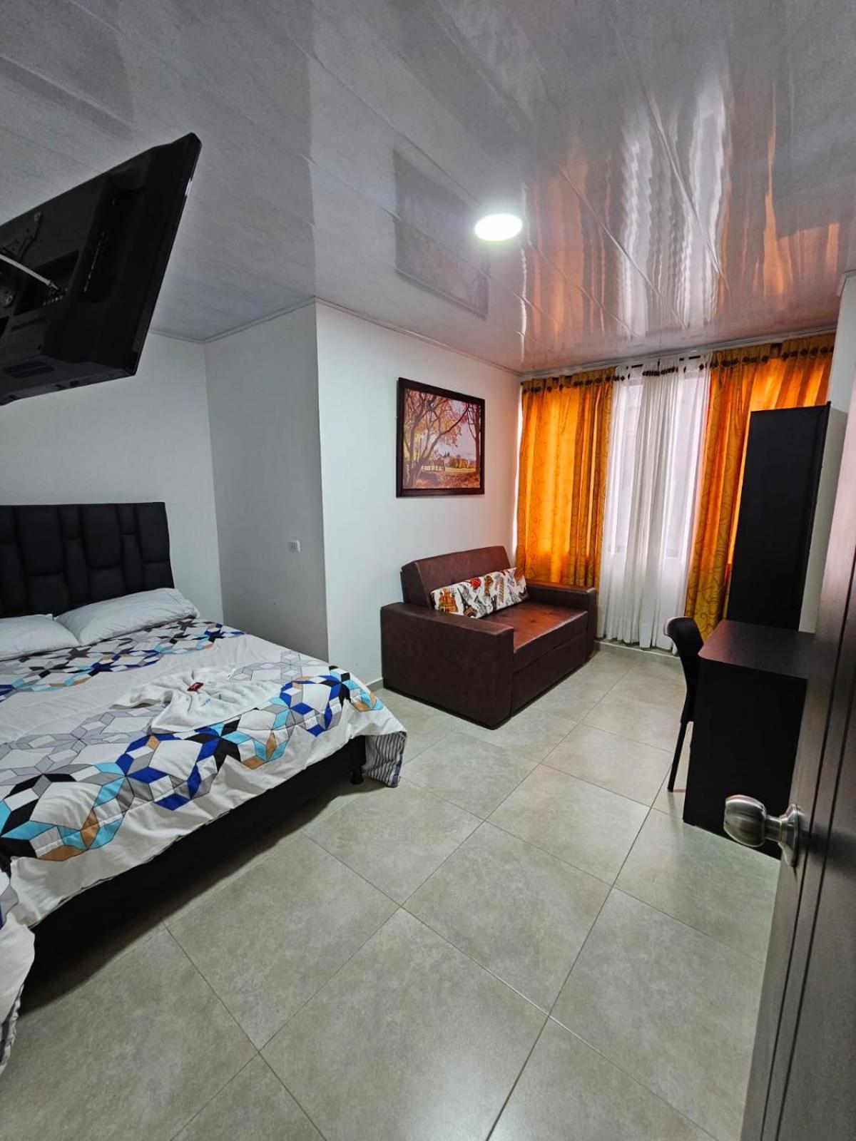 Hotel Big Ben Malaga Santander מראה חיצוני תמונה