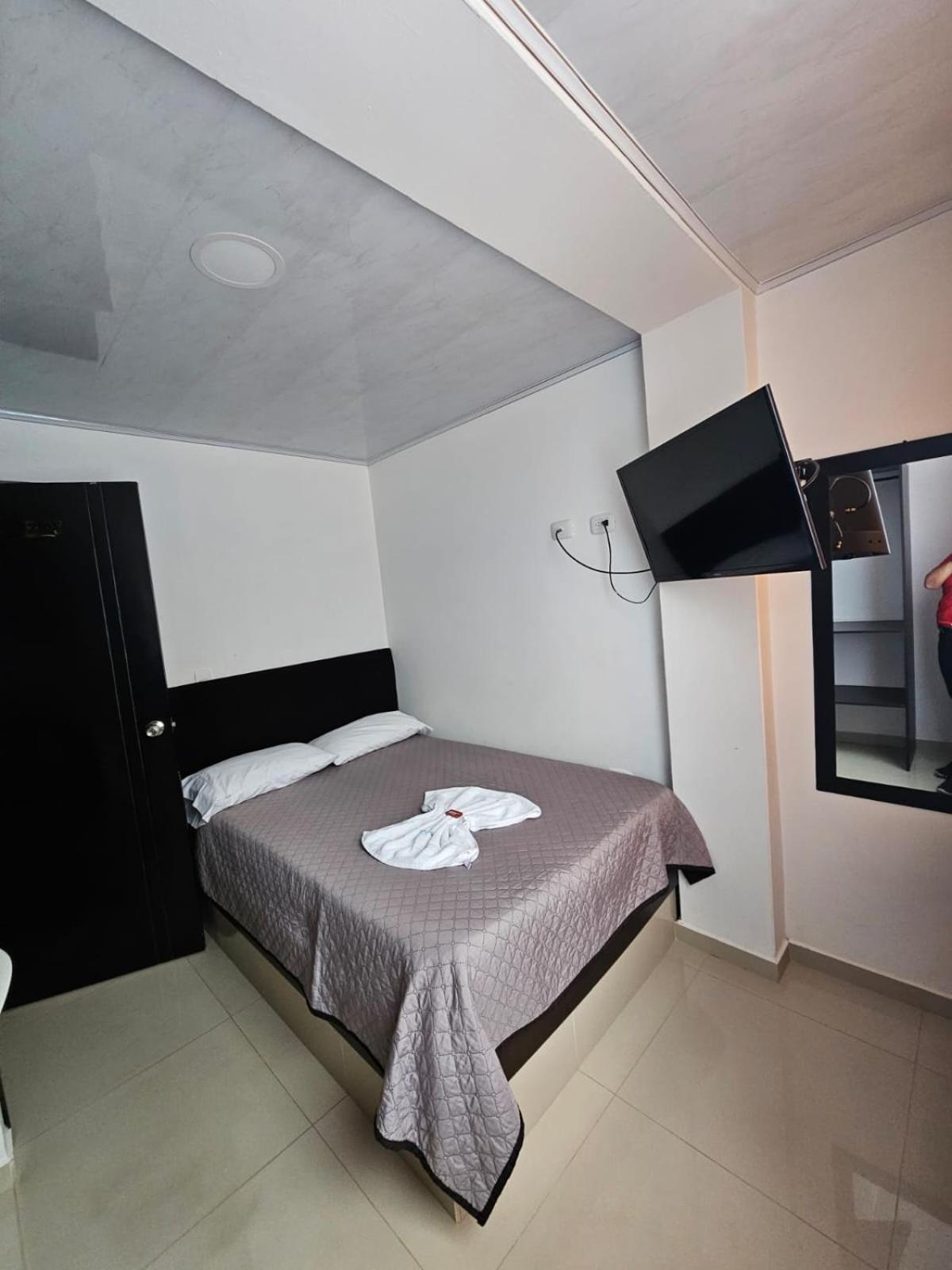 Hotel Big Ben Malaga Santander מראה חיצוני תמונה