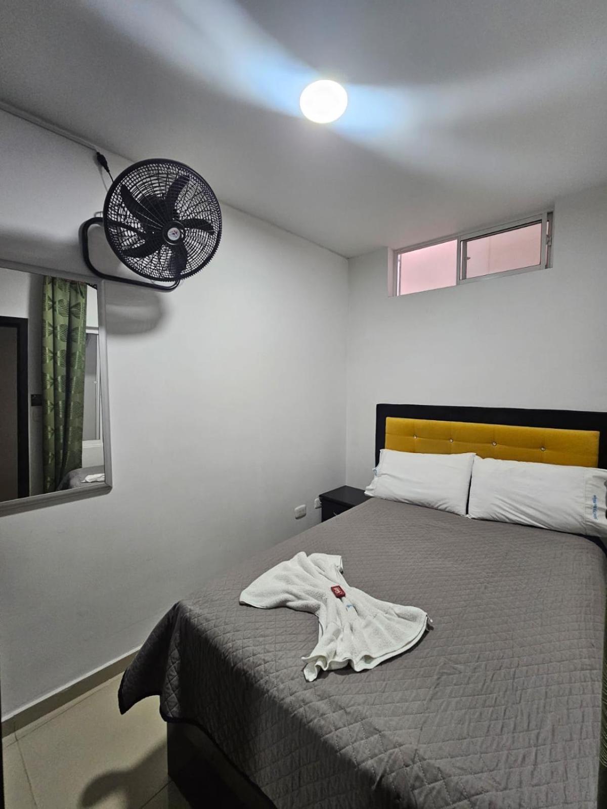 Hotel Big Ben Malaga Santander מראה חיצוני תמונה
