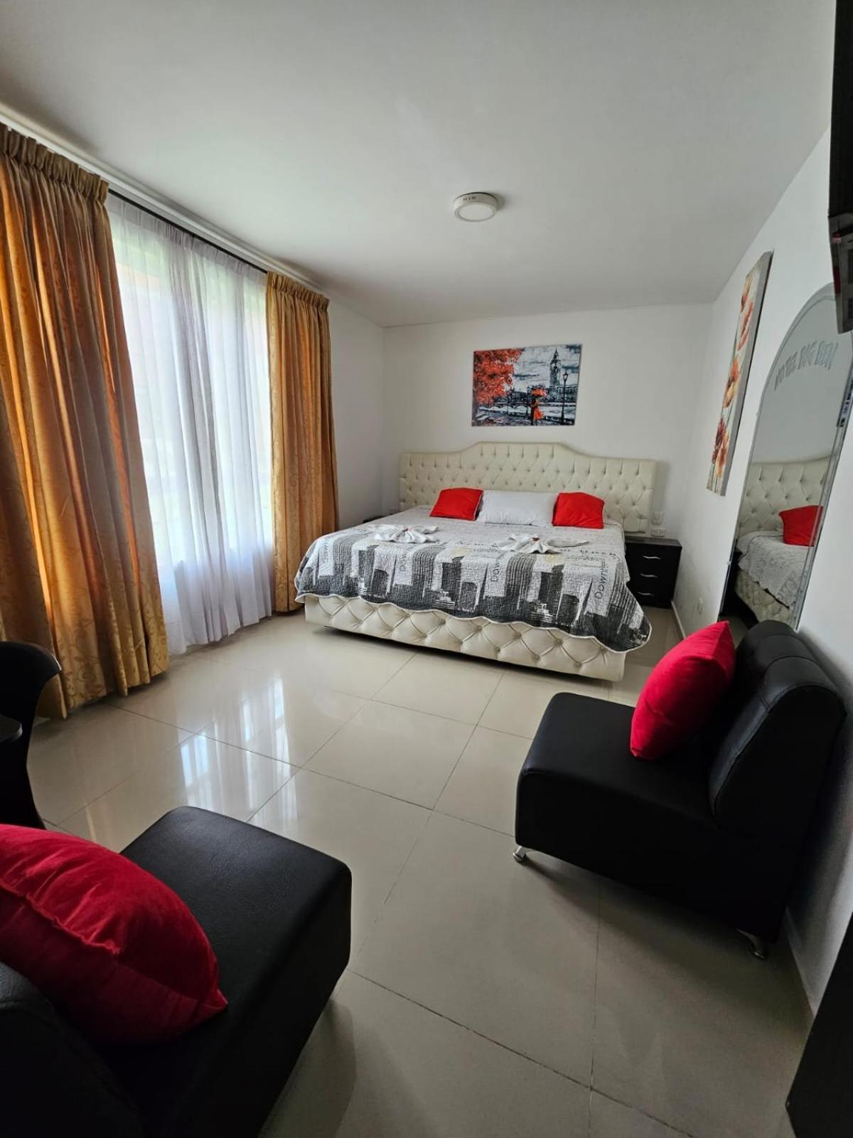 Hotel Big Ben Malaga Santander מראה חיצוני תמונה
